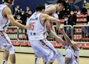 英雄联盟总决赛-浙江队晋级半决赛，与对手争夺总冠军