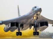 英雄联盟总决赛2025-绿茵教科书，恩佐用一场非典型胜利，定义马赛的崭新可能