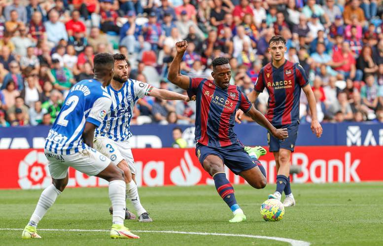 霍芬海姆：客场被柏林赫塔逼平，积分落后前四的简单介绍