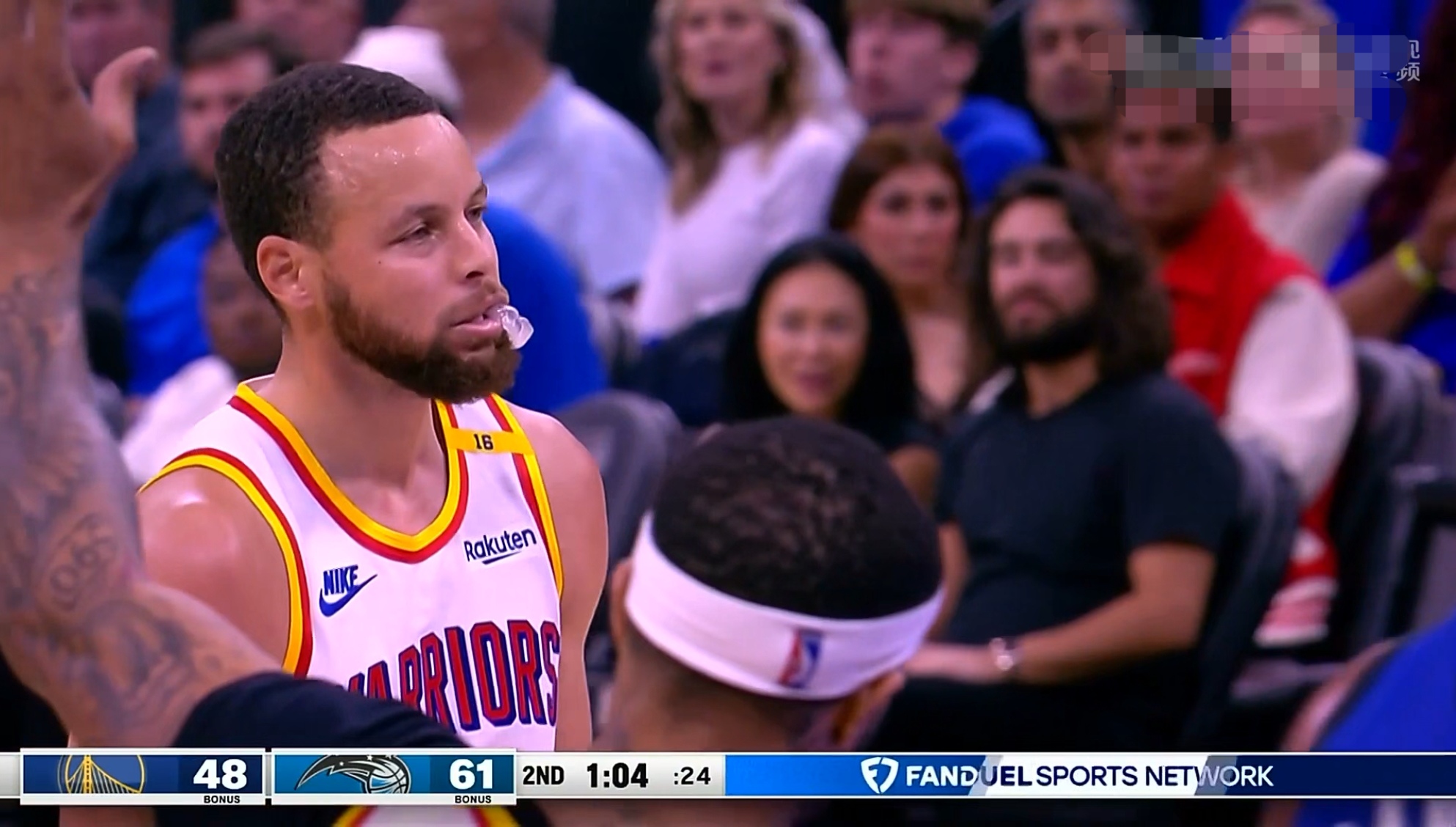 关于斯台芬·库里狂砍分，帮助金州勇士战胜奥兰多魔术的信息