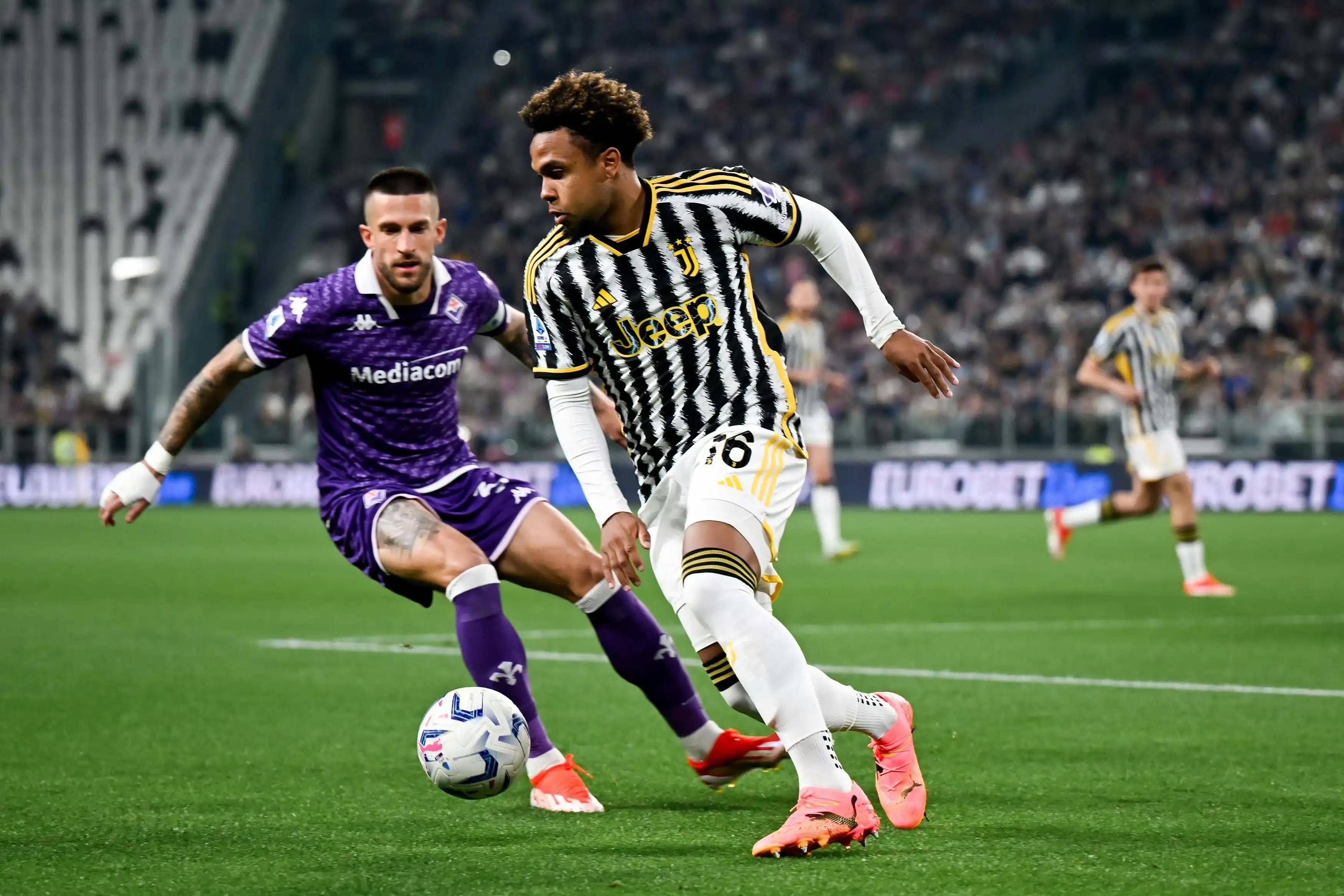 亚特兰大客场平局庞贝，守住积分榜前四位置的简单介绍