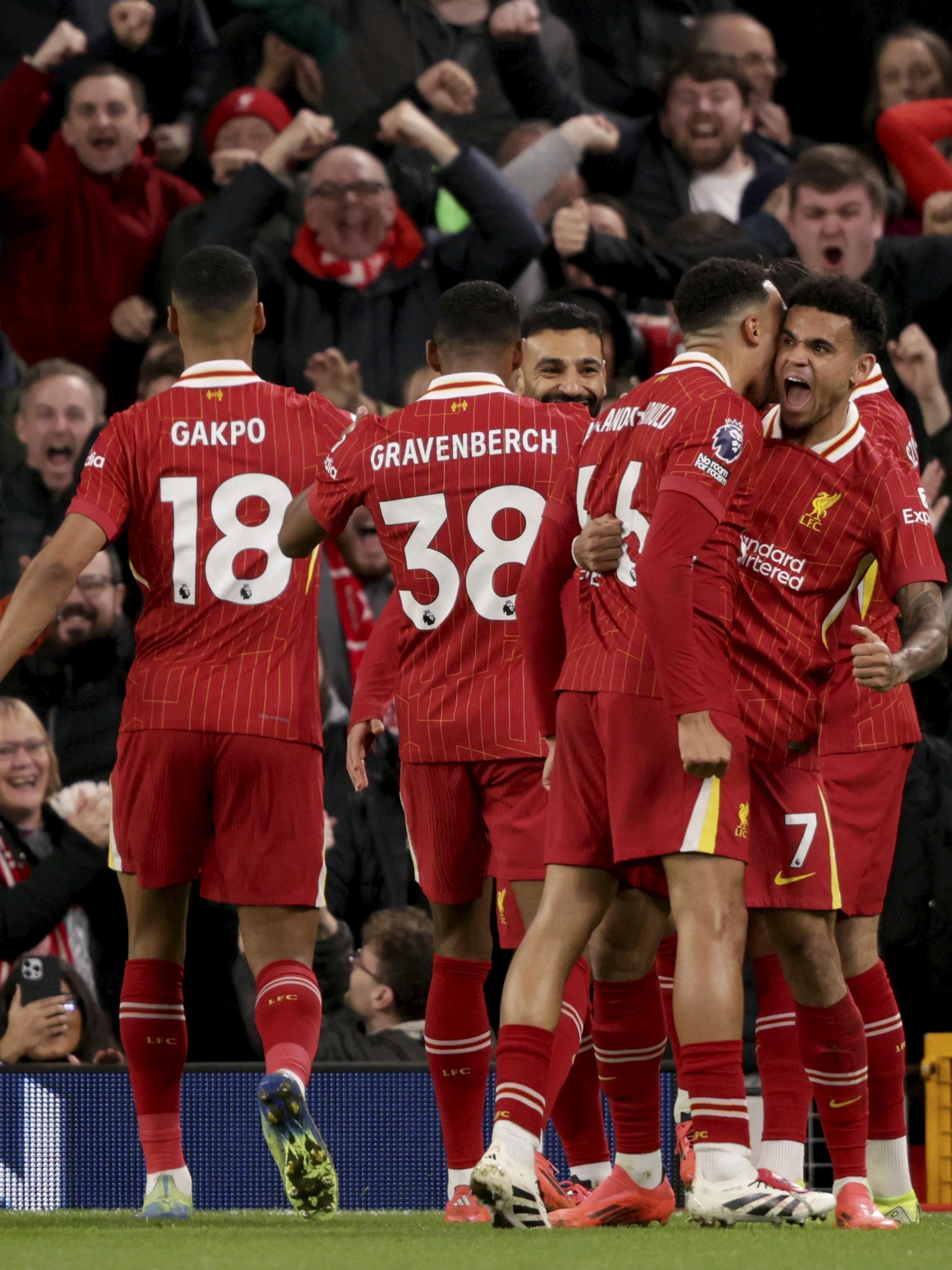 意甲强队横扫对手，展现强大实力的简单介绍