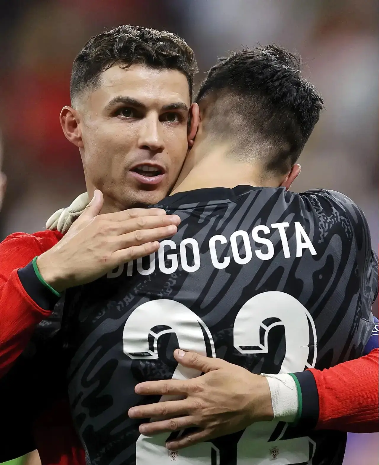 关于乌拉圭险胜克罗地亚，C罗关键制胜的信息