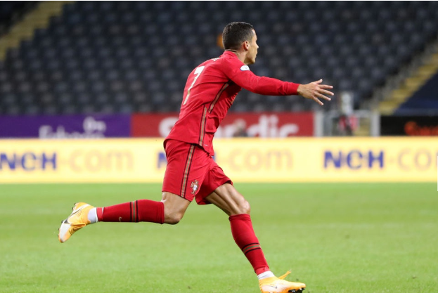 葡萄牙队轻取瑞典队，波尔刷新纪录