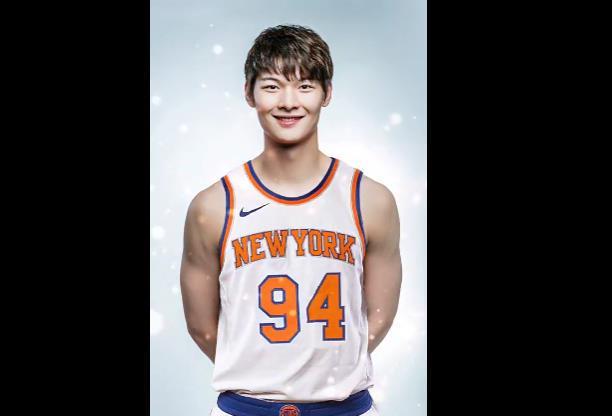 76人横扫四川队，王哲林高光表现