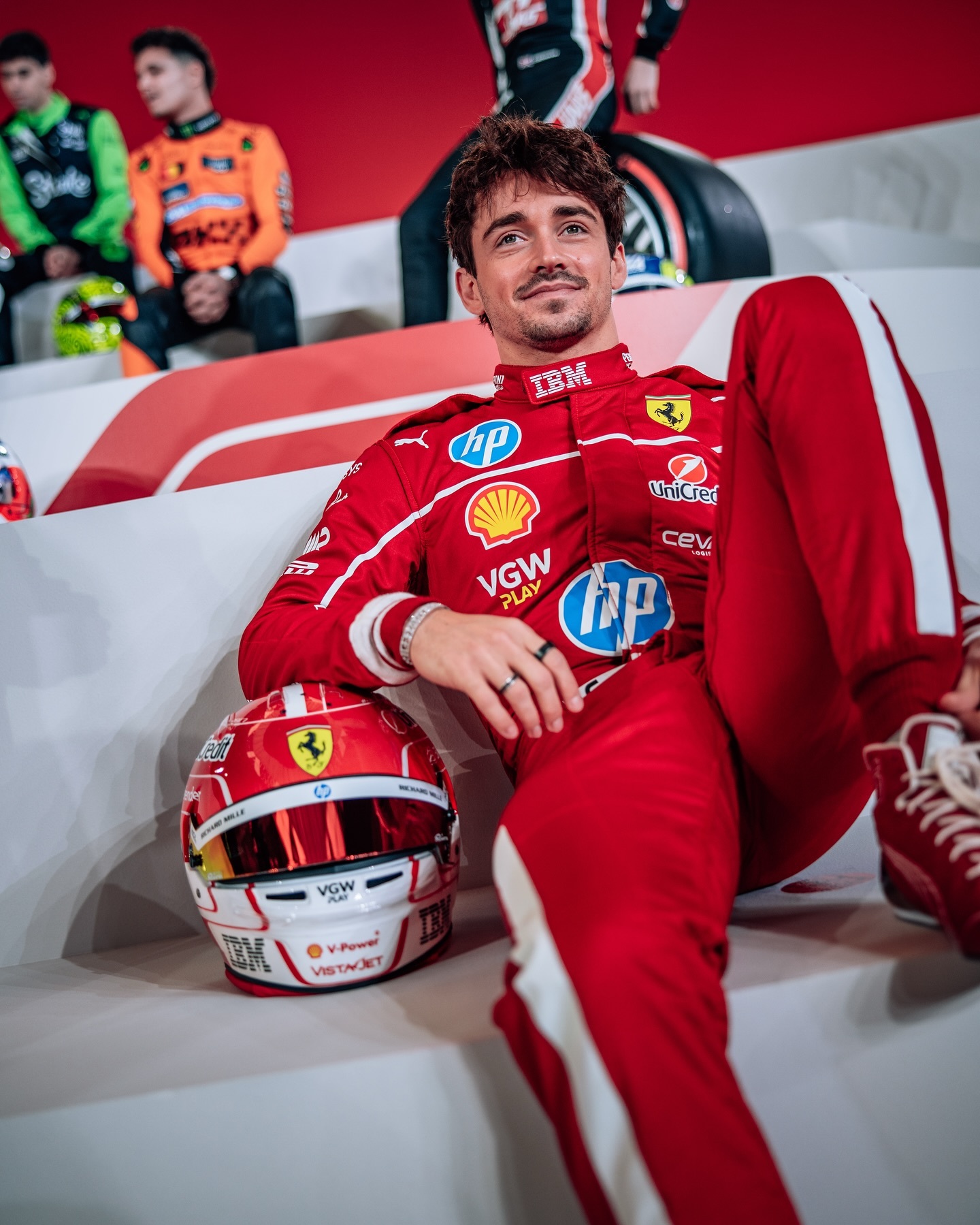 索伯车队碾压梅赛德斯，汉密尔顿扛起全队