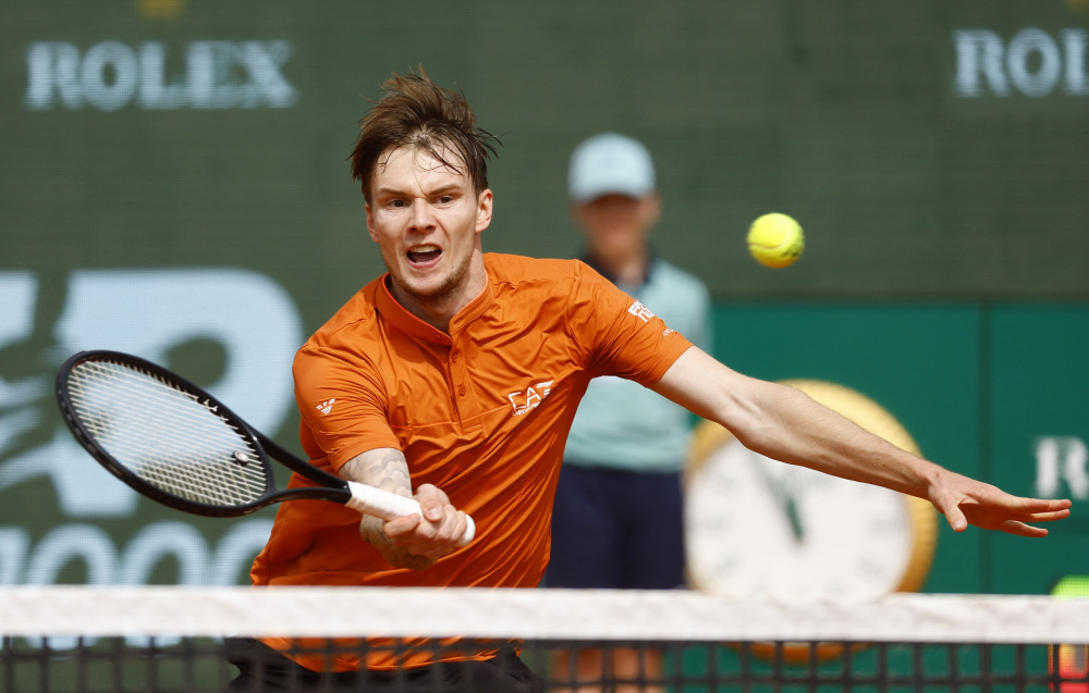 蒙特卡洛大师赛横扫戴维斯杯，兹维列夫点燃赛场