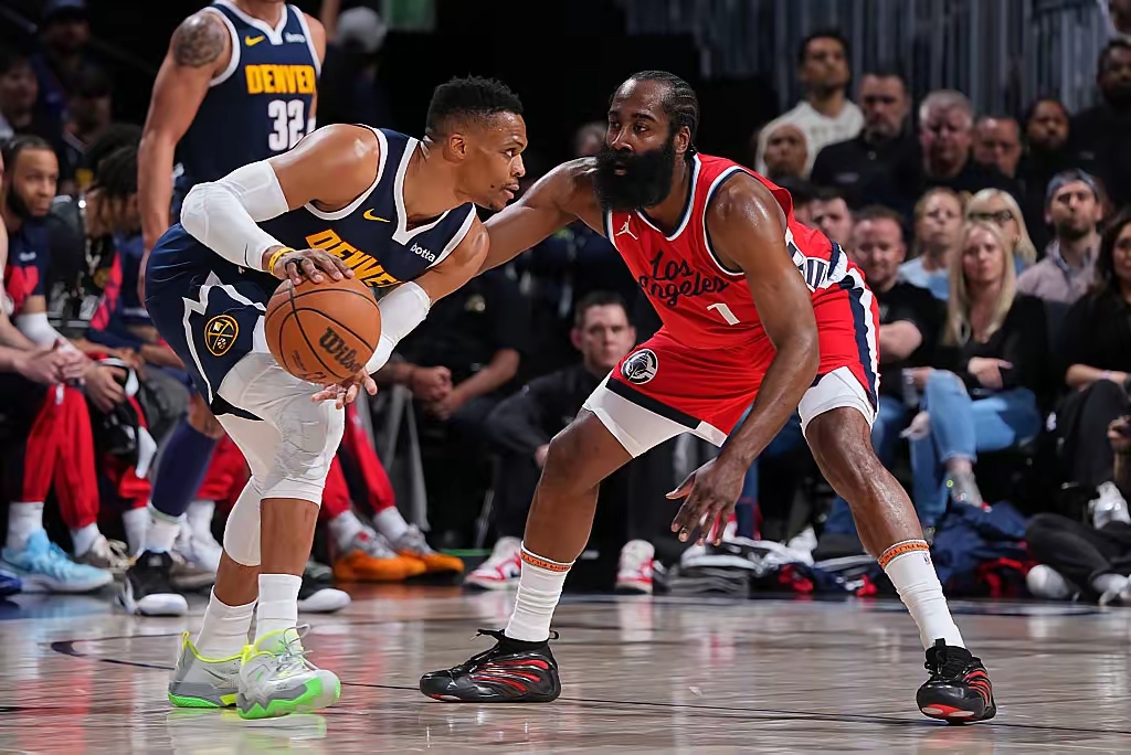 篮网逆转猛龙，约基奇扛起全队