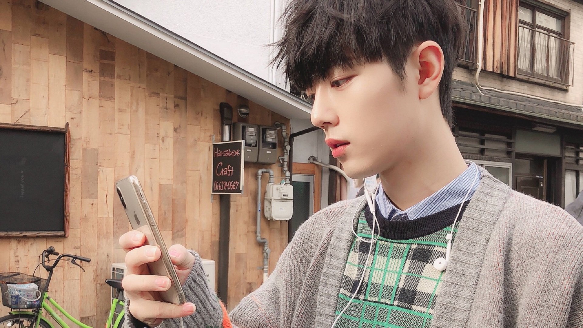 滚石与丝绸的战争,当波兰铁骑碾过伊拉克的足球史诗