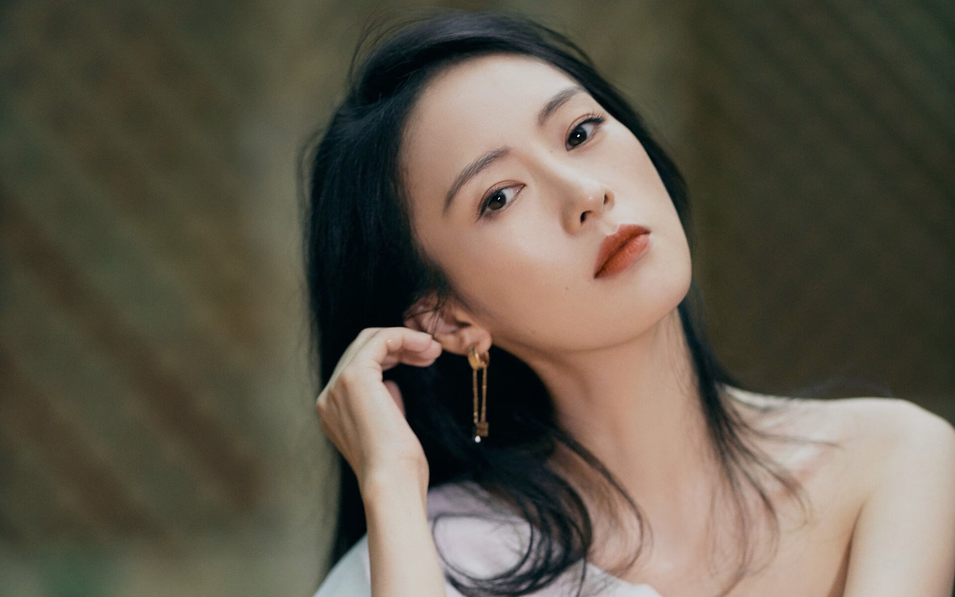 机械之神在古老祭坛献祭,当伦纳德的沉默收割了凯尔特人的太阳纪元