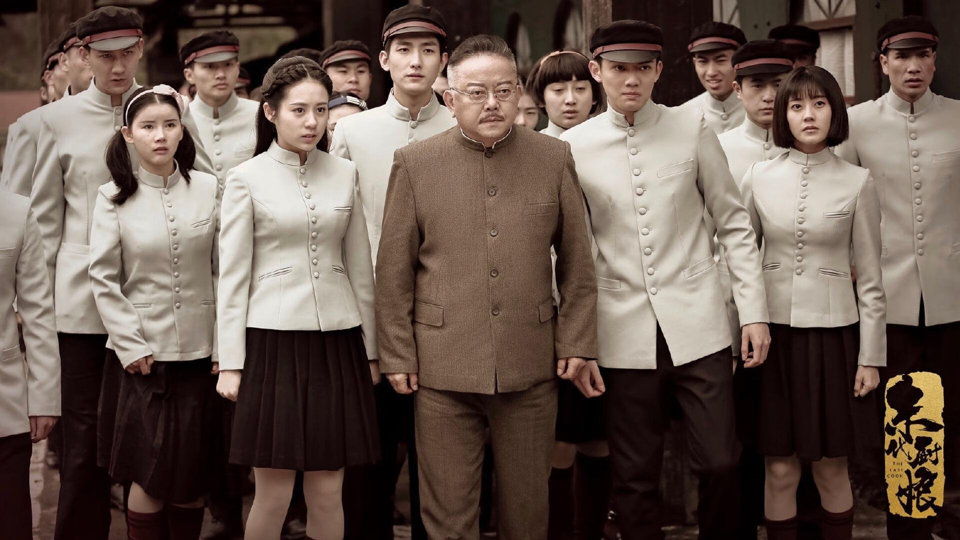 绿茵激情与外交寒冰，两个小国如何在世界舞台上投下震撼弹？