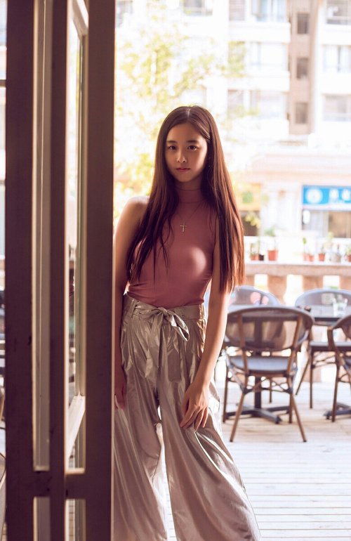 孤岛暮歌,当卢卡库用足球斩断殖民锁链