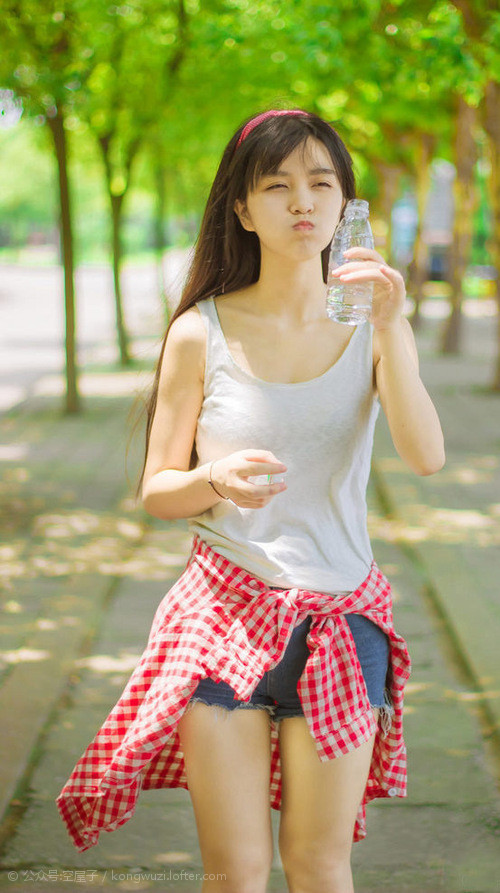 命运交叉的瞬间,2026世界杯F组,乌拉圭力克智利,贝林厄姆完成致命一击,临场调整书写传奇